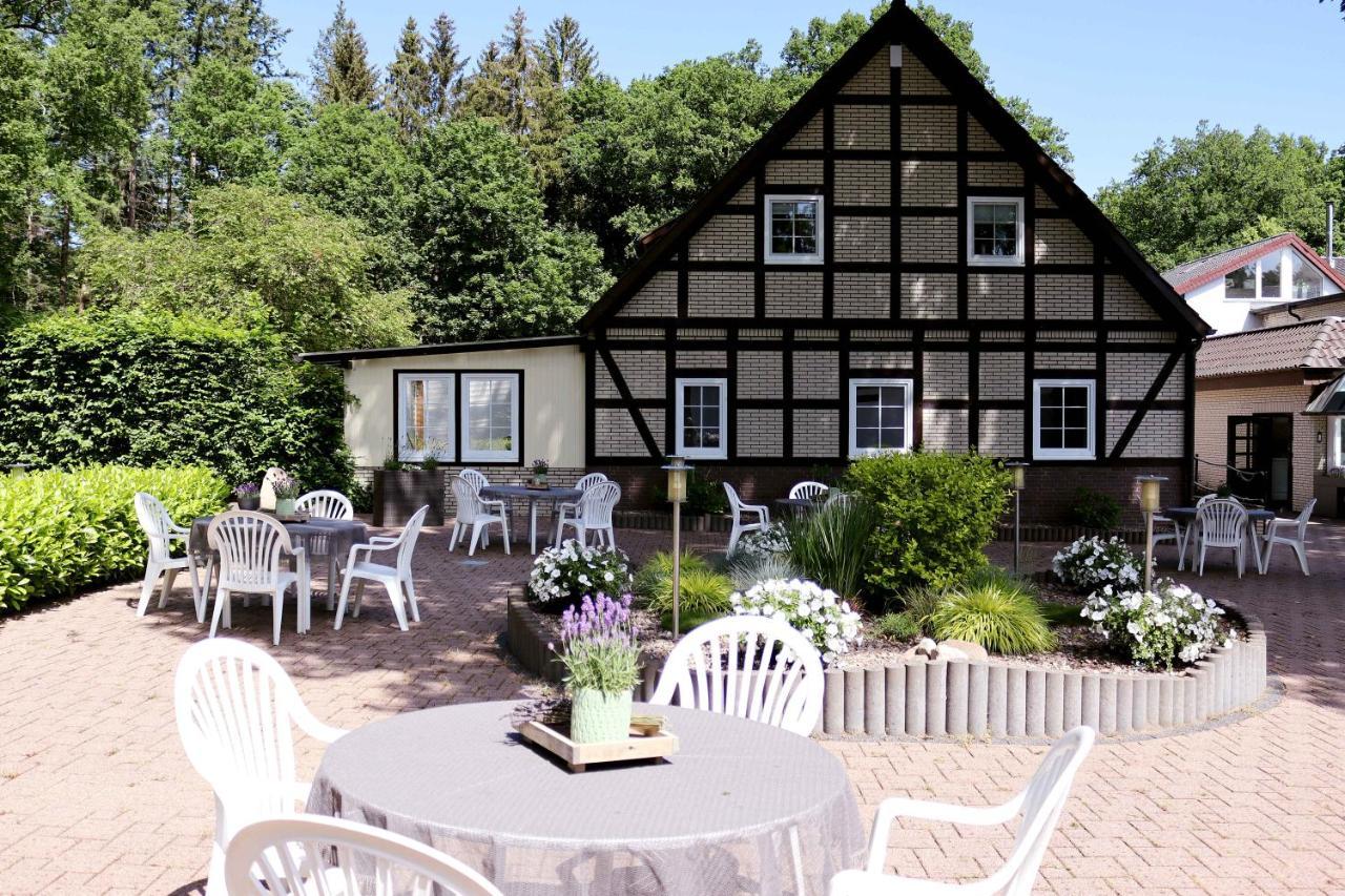 Landhotel Hof Barrl Schneverdingen Bagian luar foto