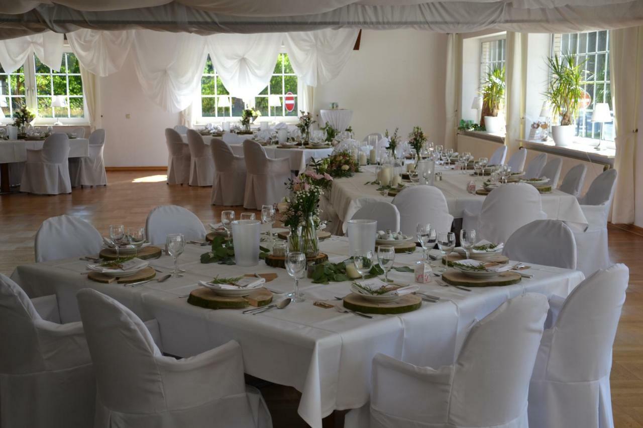 Landhotel Hof Barrl Schneverdingen Bagian luar foto